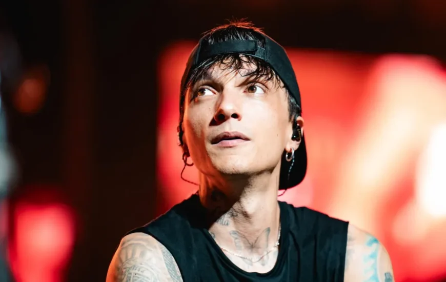 Ultimo in primo piano